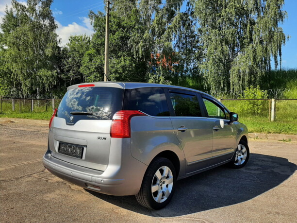 Peugeot 5008 I · Рестайлинг, 7 мест, 2017 г.