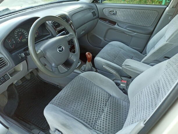 Mazda 626 GF, 2001 г.