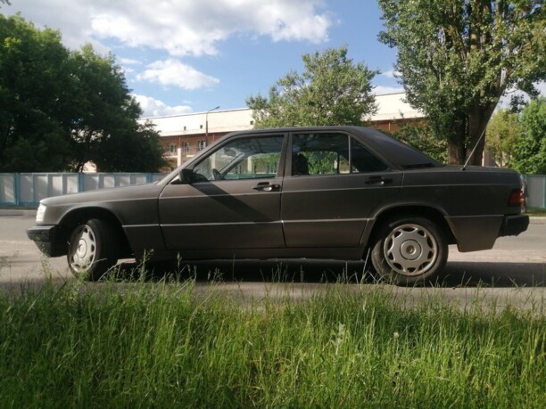 Mercedes-Benz 190 (W201), 1989 г.