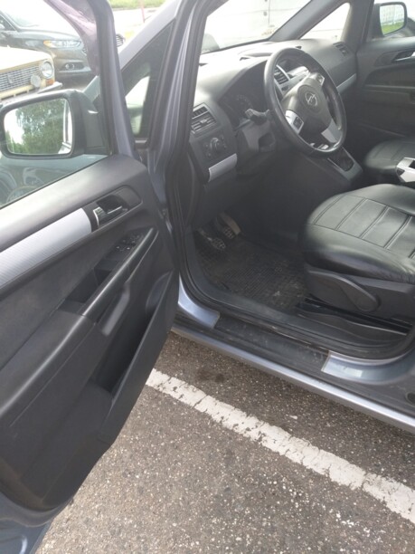 Opel Zafira B · Рестайлинг, 7 мест, 2011 г.