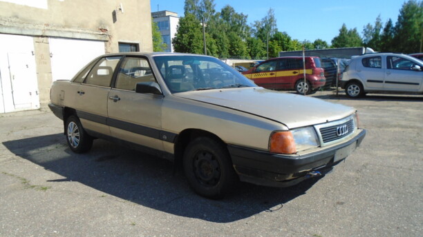 Audi 100 С3, 1985 г.