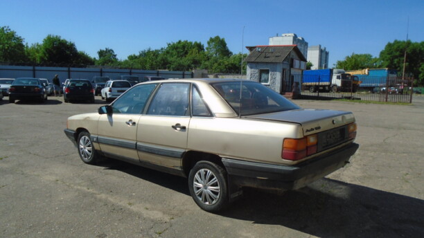Audi 100 С3, 1985 г.