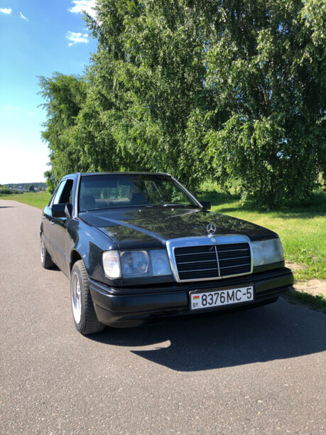 Mercedes-Benz E-Класс W124, S124, C124, A124, 1988 г.