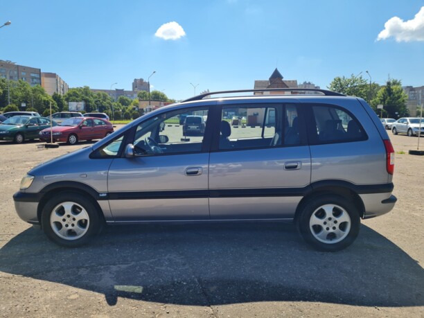 Opel Zafira A · Рестайлинг, 7 мест, 2004 г.