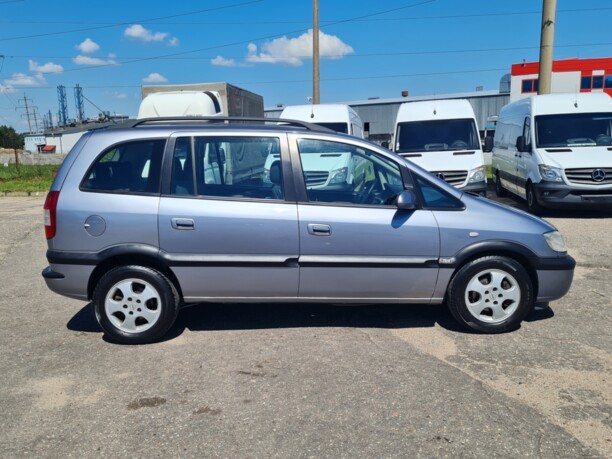 Opel Zafira A · Рестайлинг, 7 мест, 2004 г.