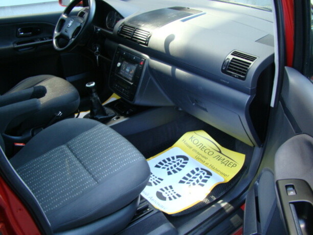 SEAT Alhambra I · Рестайлинг, 7 мест, 2002 г.