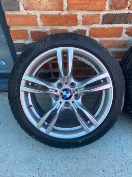 bmw f30 / 400М-стиль 8.5x18 5x112 4 шт.