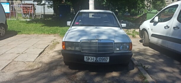 Mercedes-Benz 190 (W201), 1983 г.