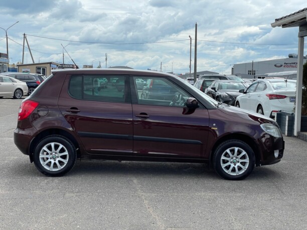 Skoda Fabia 5J, 2010 г.