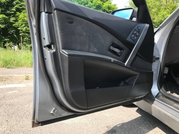 BMW 5 серия E60, E61, 2003 г.