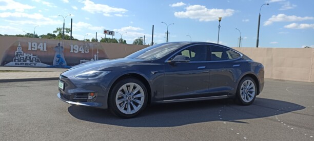 Tesla Model S I · Рестайлинг, 2018 г.
