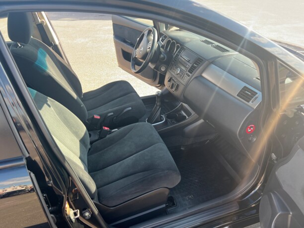 Nissan Tiida I (C11) · Рестайлинг, 2010 г.