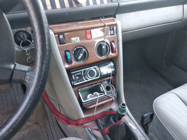 Mercedes-Benz E-Класс W124, S124, C124, A124, 1987 г.