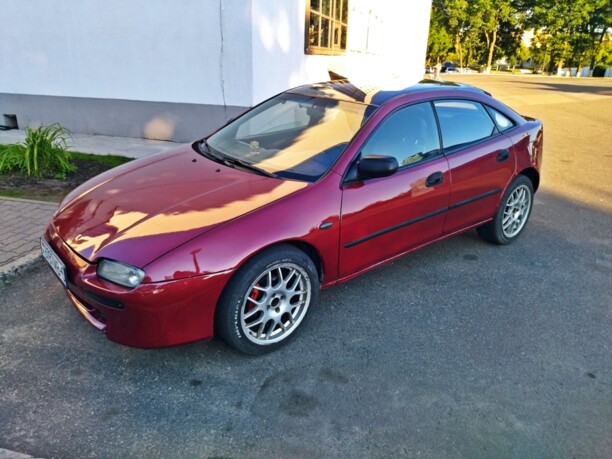 Mazda 323F, 1997 г.