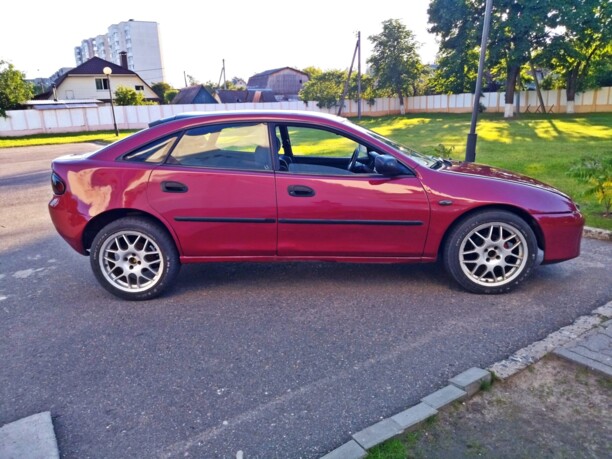 Mazda 323F, 1997 г.