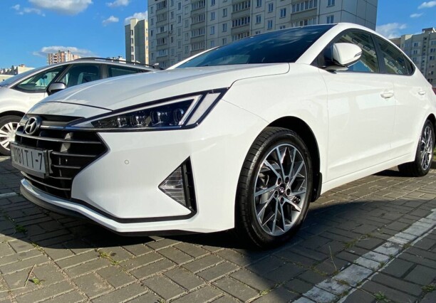 Hyundai Elantra AD · Рестайлинг, 2020 г.