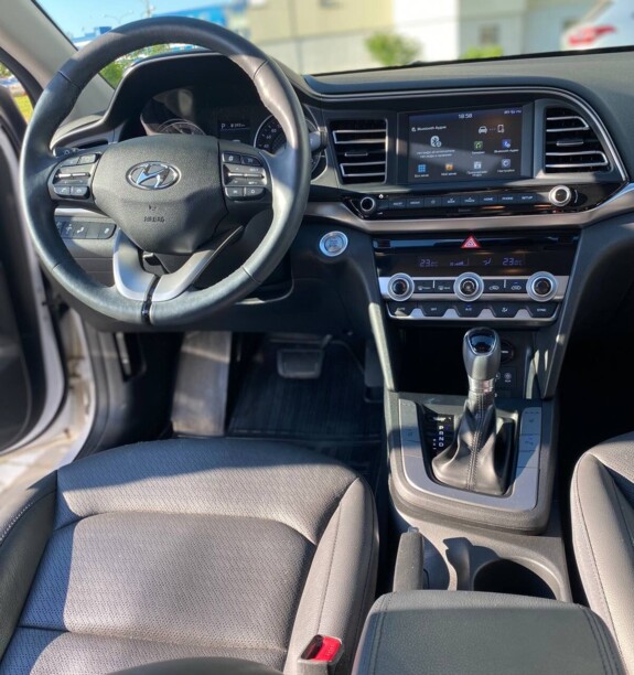 Hyundai Elantra AD · Рестайлинг, 2020 г.