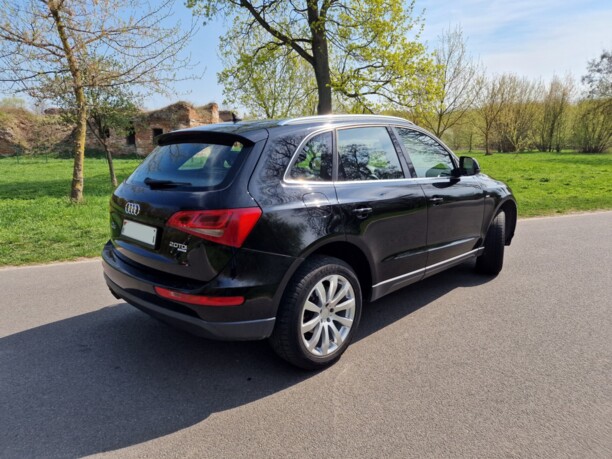 Audi Q5 8R, 2009 г.