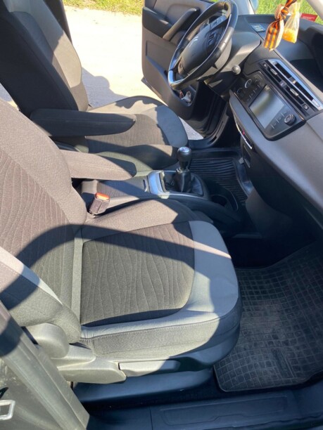 Citroen C4 Grand Picasso II, 7 мест, 2015 г.