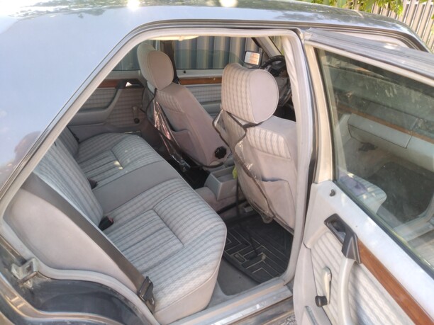Mercedes-Benz E-Класс W124, S124, C124, A124, 1991 г.
