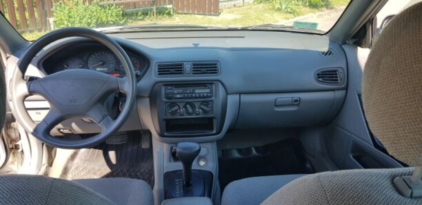 Mitsubishi Galant VIII, 2000 г.