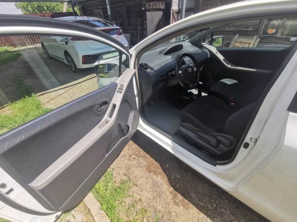 Toyota Yaris II (XP9), 2006 г.