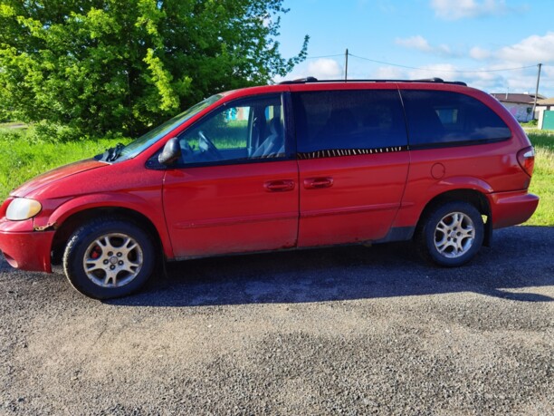 Dodge Grand Caravan IV, 7 мест, 2001 г.