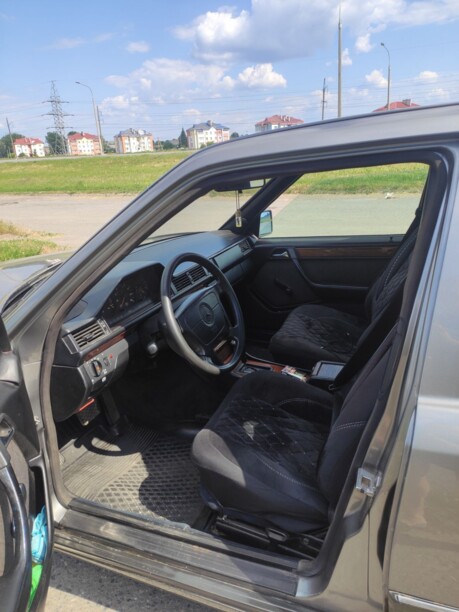 Mercedes-Benz E-Класс W124, S124, C124, A124, 1994 г.