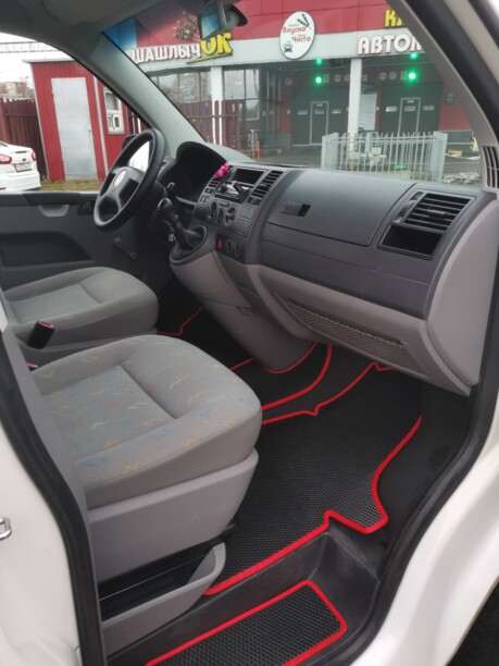 Volkswagen Transporter T5, 2005 г.
