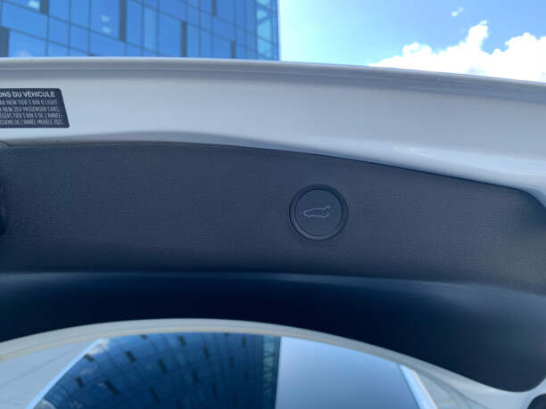 Tesla Model 3, 2021 г.