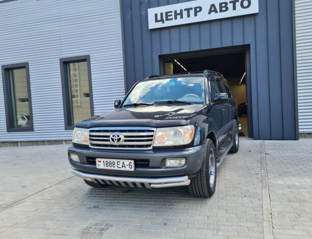 Toyota Land Cruiser J100 · 2-й рестайлинг, 7 мест, 2006 г.