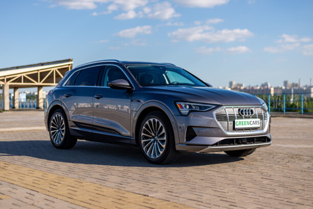 Audi e-tron, 2019 г.