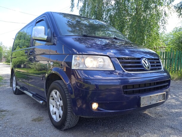Volkswagen Multivan T5, 2005 г.