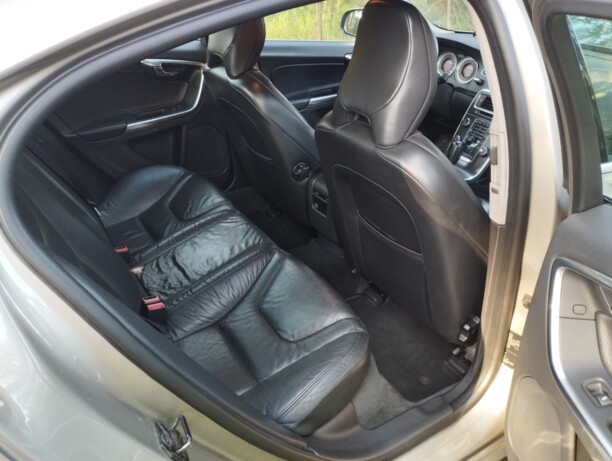Volvo S60 II, 2011 г.