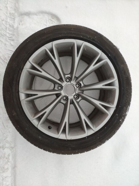 Легковые шины Hankook venta s1 evo 2 suv 255/45 R19 4 шт.
