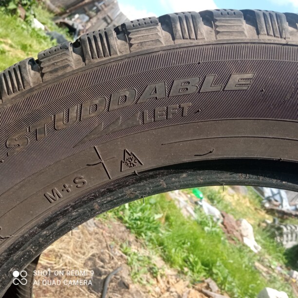 Легковые шины Toyo 235/60 R18 2 шт.