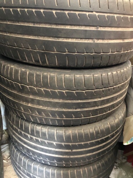 Легковые шины Michelin 205/55 R16 4 шт.
