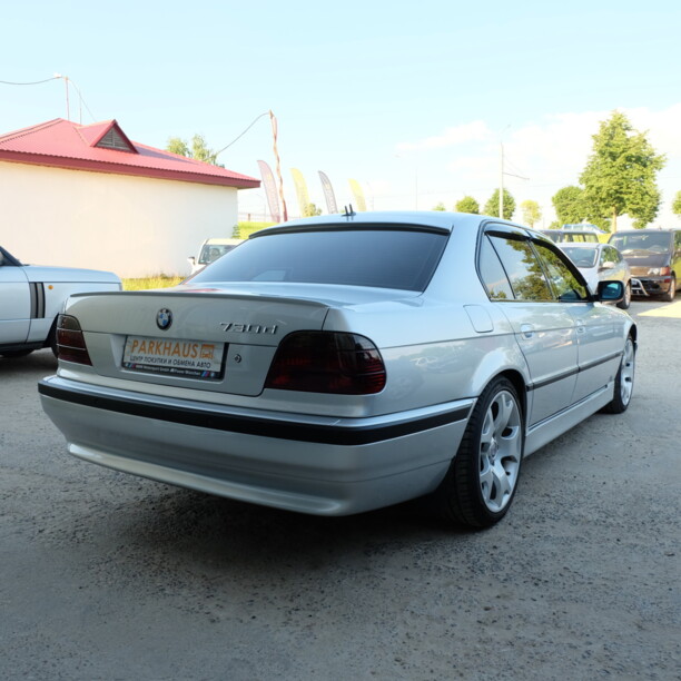 BMW 7 серия E38, 2001 г.