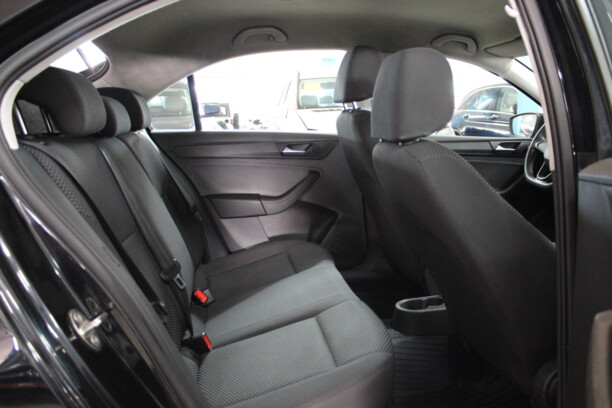 Volkswagen Polo Sedan, 2020 г.