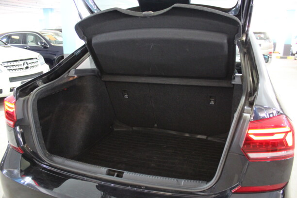 Volkswagen Polo Sedan, 2020 г.