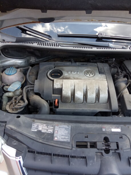 Volkswagen Touran I, 7 мест, 2006 г.