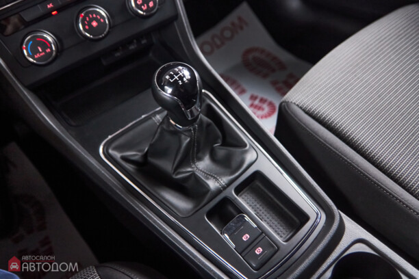 SEAT Leon III (Рестайлинг), 2018 г.