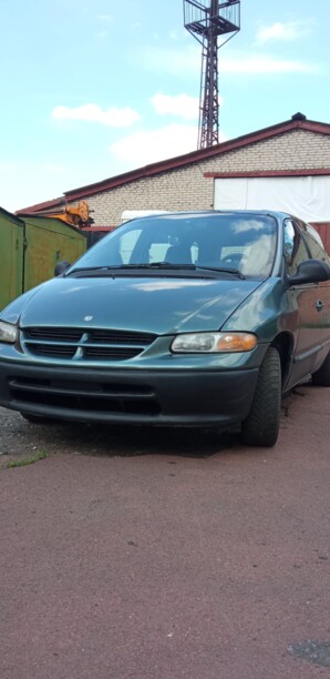 Dodge Caravan III, 7 мест, 1998 г.