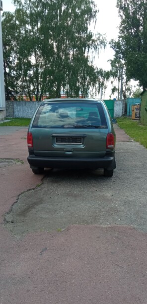 Dodge Caravan III, 7 мест, 1998 г.