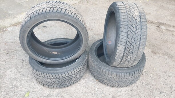 Легковые шины GoodYear ultra grip performance 245/40 R18 4 шт.