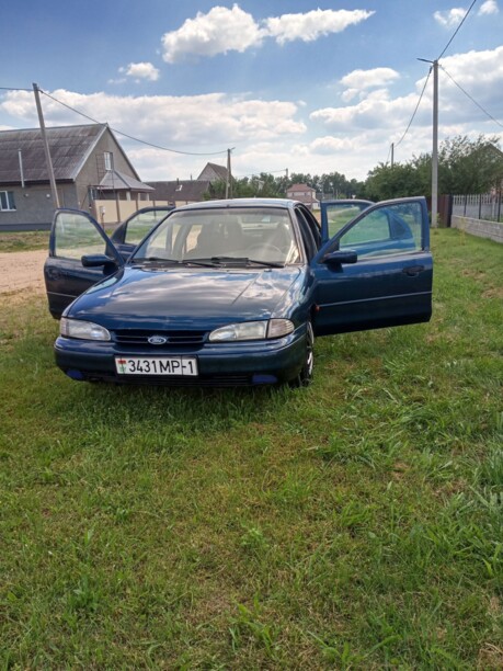 Ford Mondeo I, 1995 г.