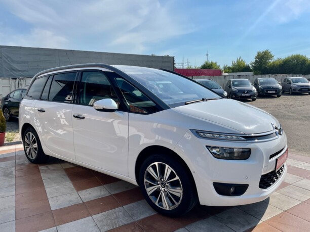Citroen C4 Grand Picasso II, 7 мест, 2015 г.