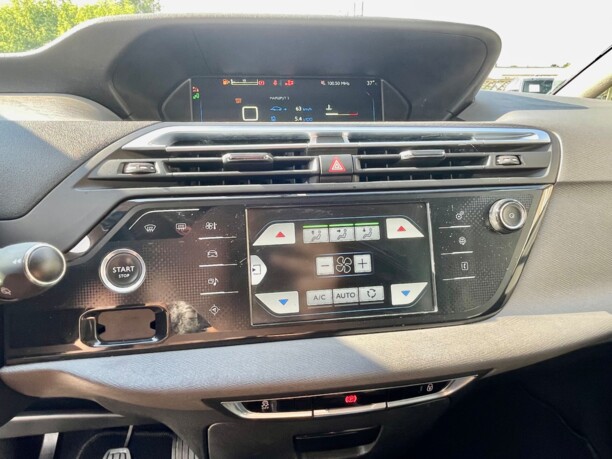 Citroen C4 Grand Picasso II, 7 мест, 2015 г.