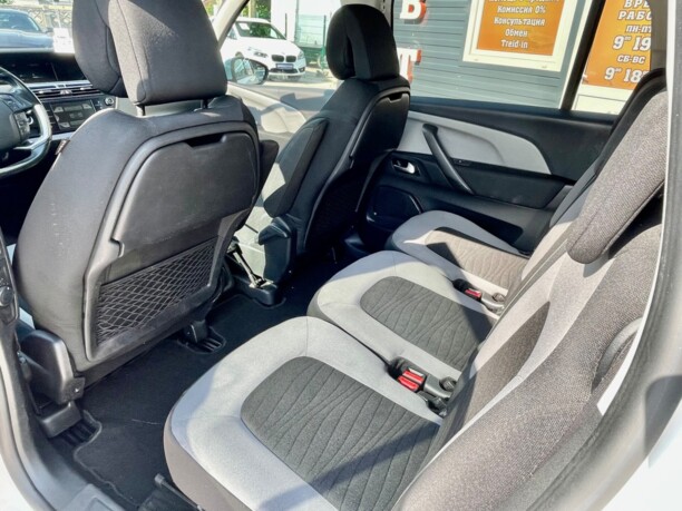 Citroen C4 Grand Picasso II, 7 мест, 2015 г.