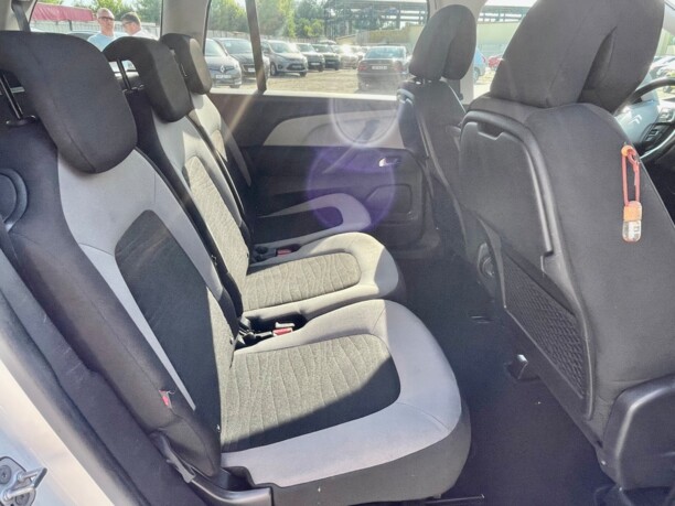 Citroen C4 Grand Picasso II, 7 мест, 2015 г.